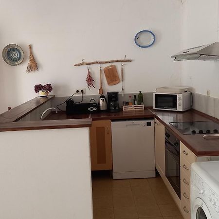 Apartamento L' Escala Exterior foto